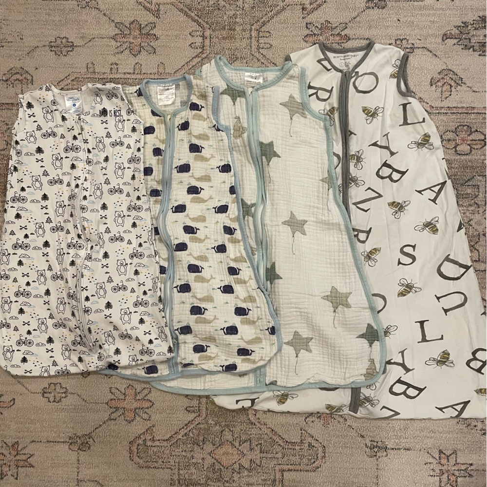 Set of (4) sleep sacks